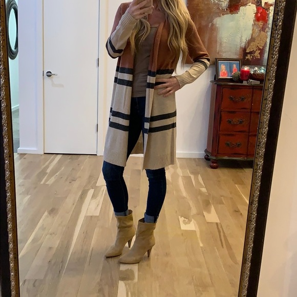 1️⃣ LEFT!! Long Sleeve Color Block Cardigan - Picture 3 of 8